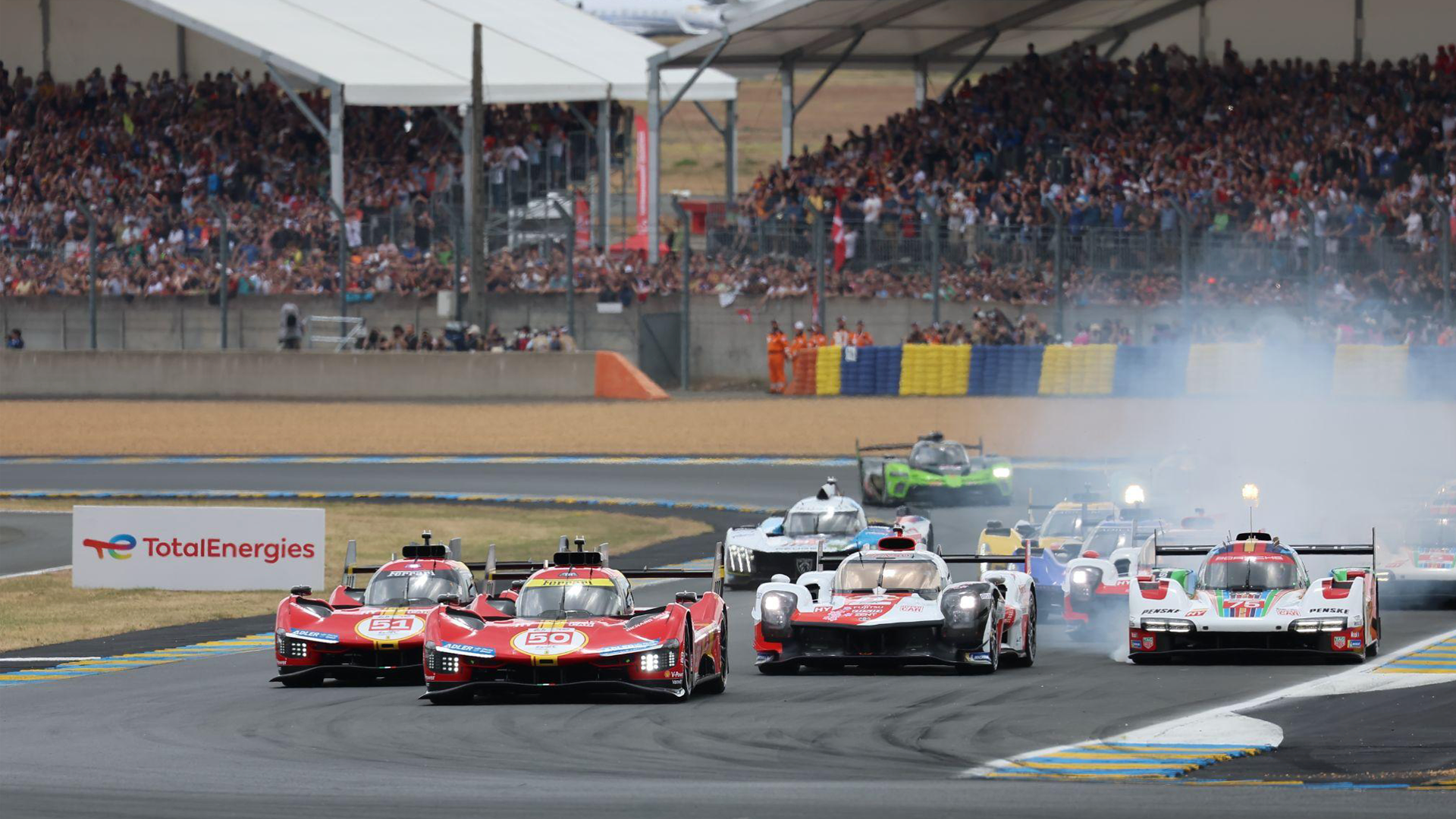 The start of the 2023 24 Hours of Le Mans
