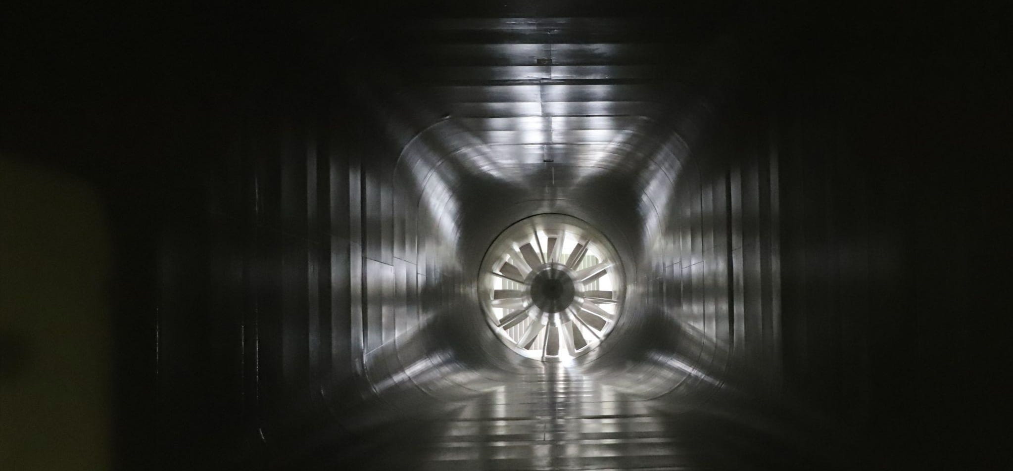 McLaren F1 wind tunnel