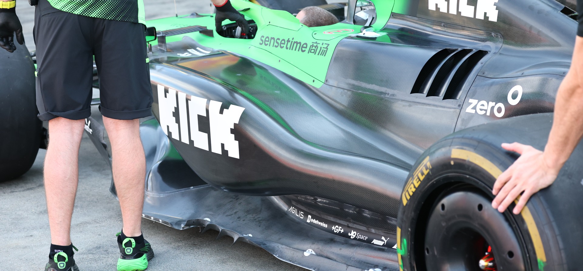 Sauber F1 car sidepods