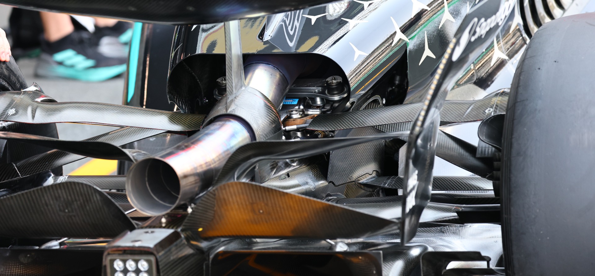 Mercedes F1 exhaust 2025