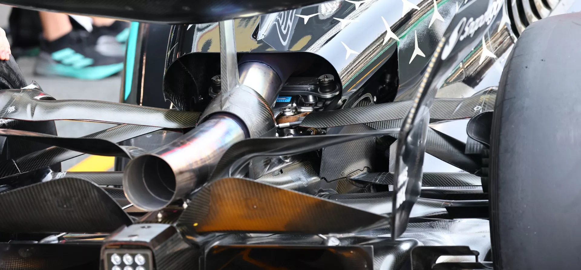 Mercedes F1 exhaust 2025