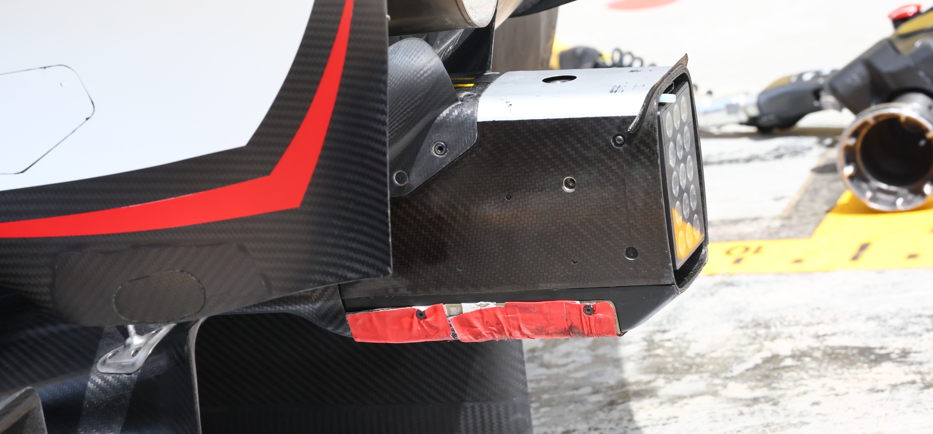 Haas F1 rear 2025