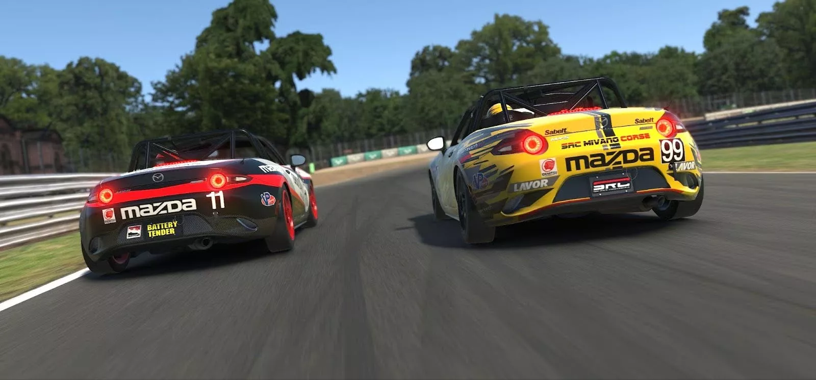 iRacing screenshot of Mazda MX5s