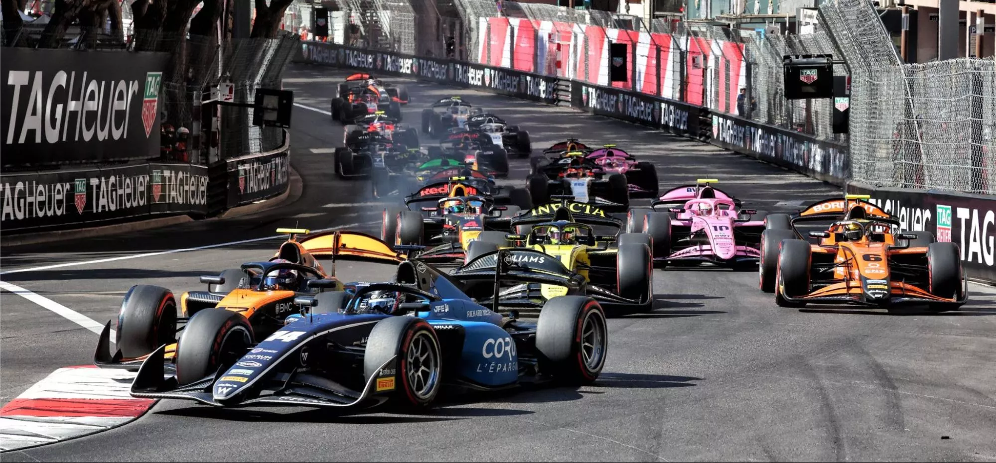 start of F2 Monaco race, Alex Dunne crashes into Victor Martins
