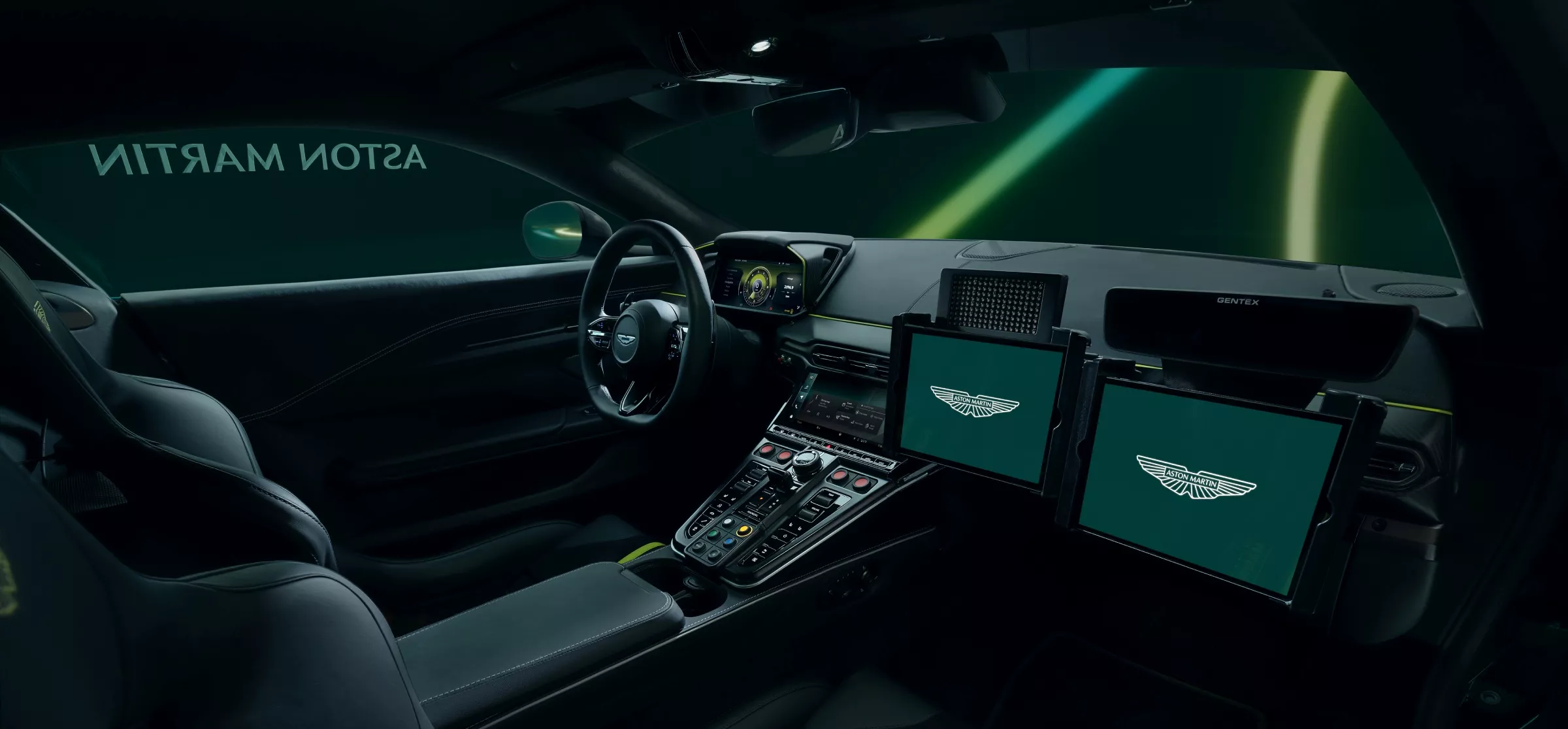 F1 Aston Martin Safety Car 2025