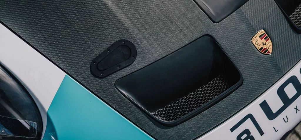 Porsche bonnet, flax fibres
