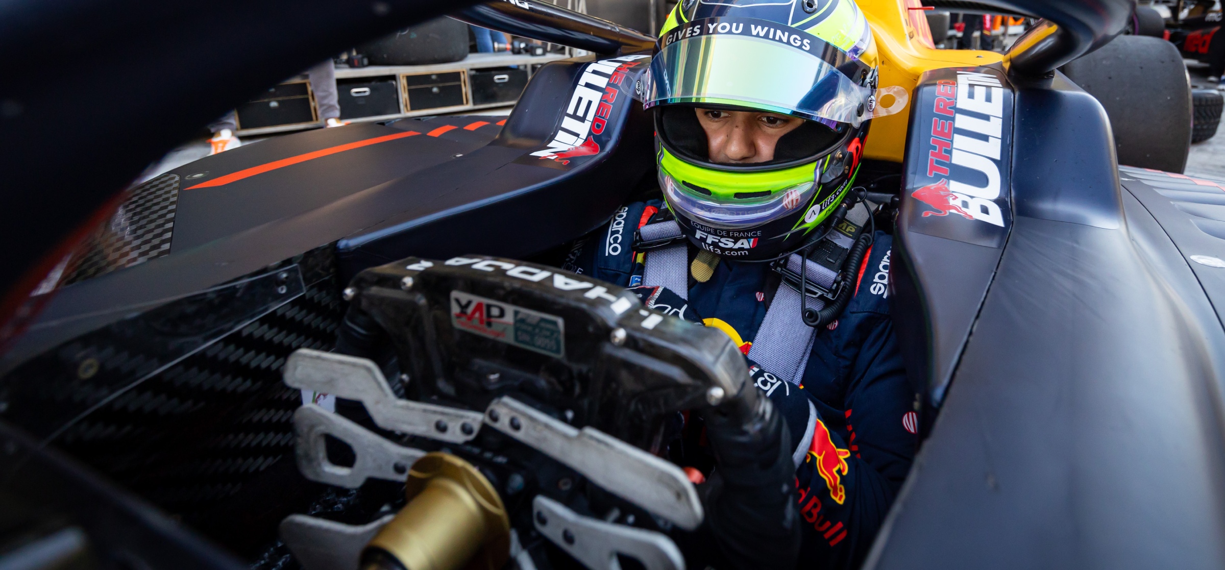 Rear of F2 steering wheel