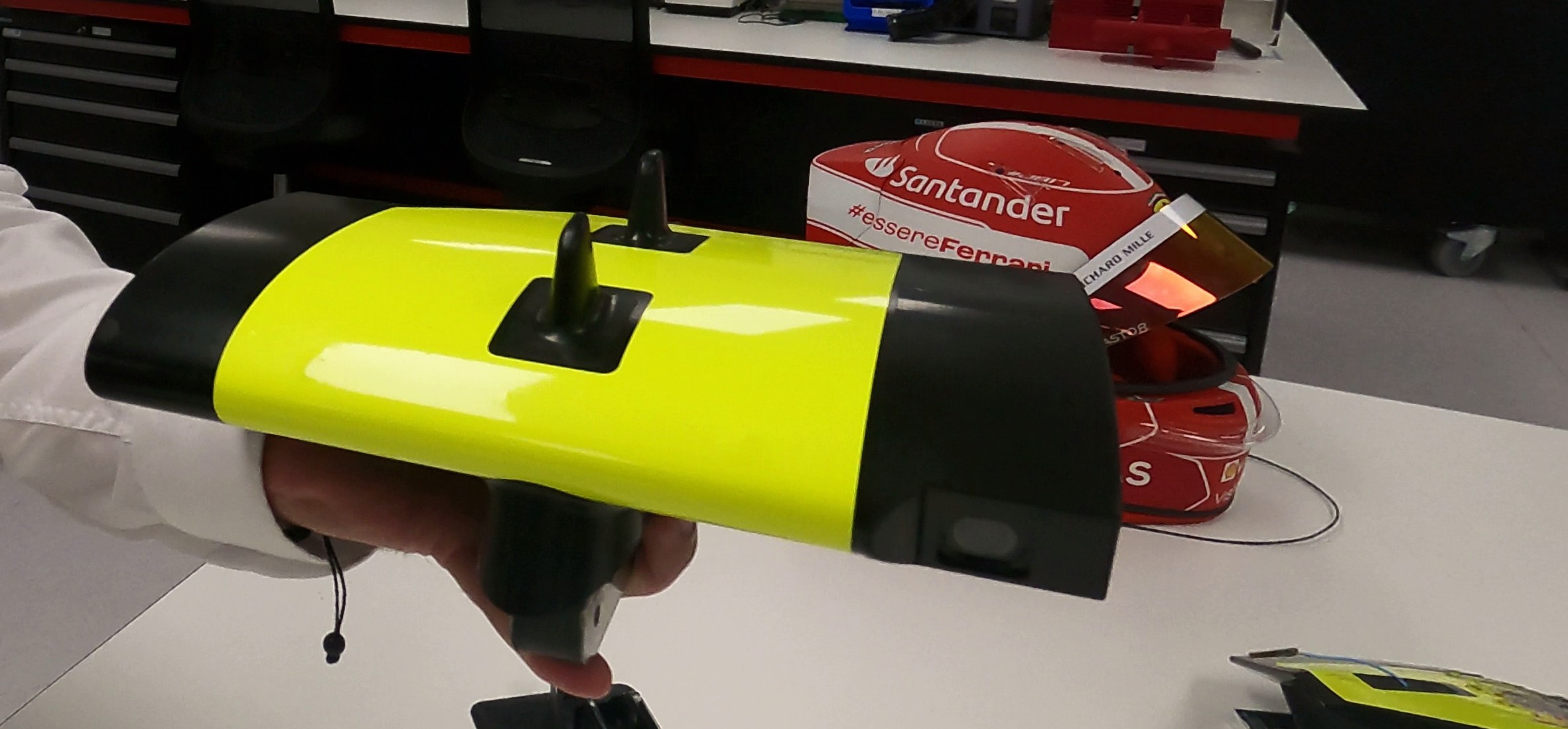 F1 T Cam