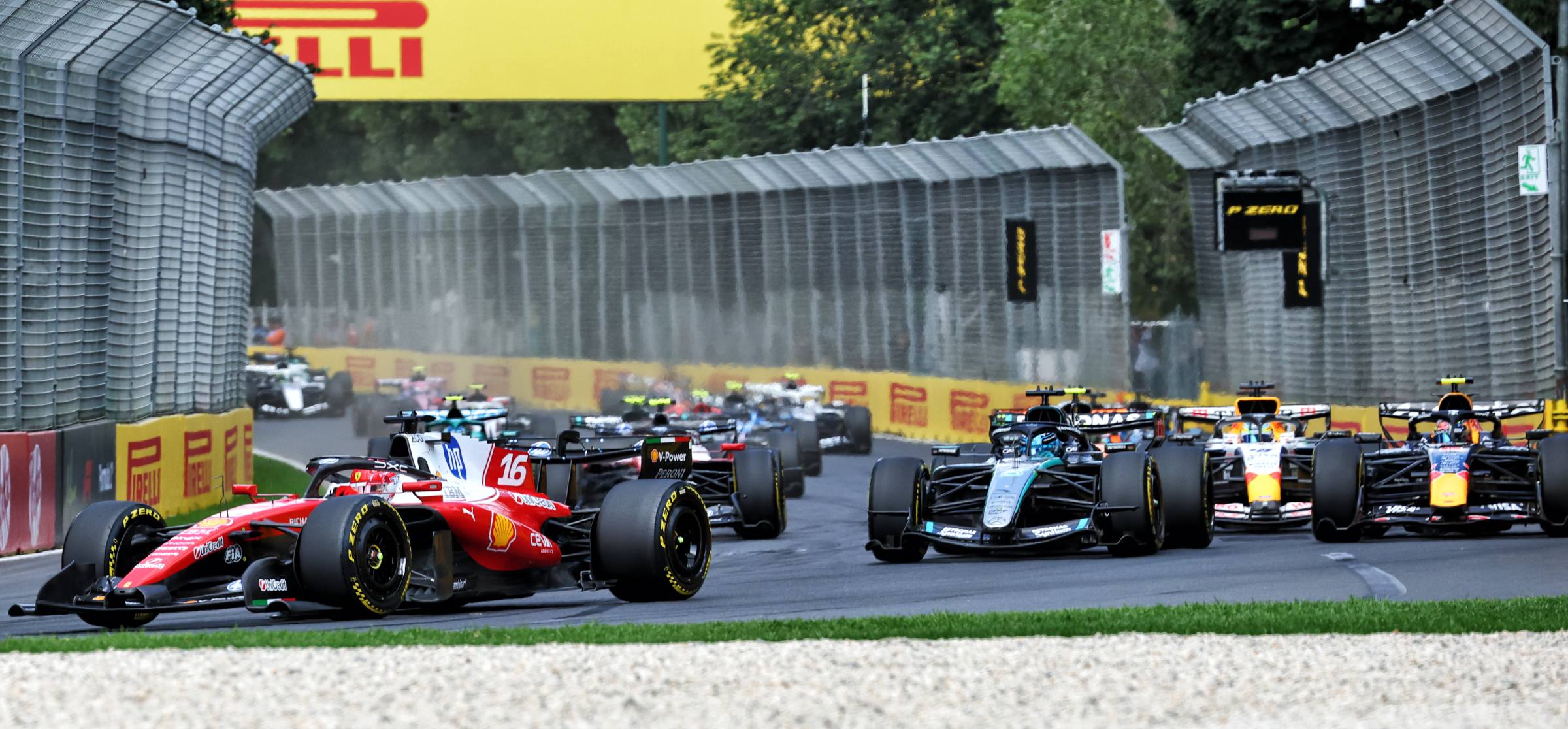 F1 race start 2026