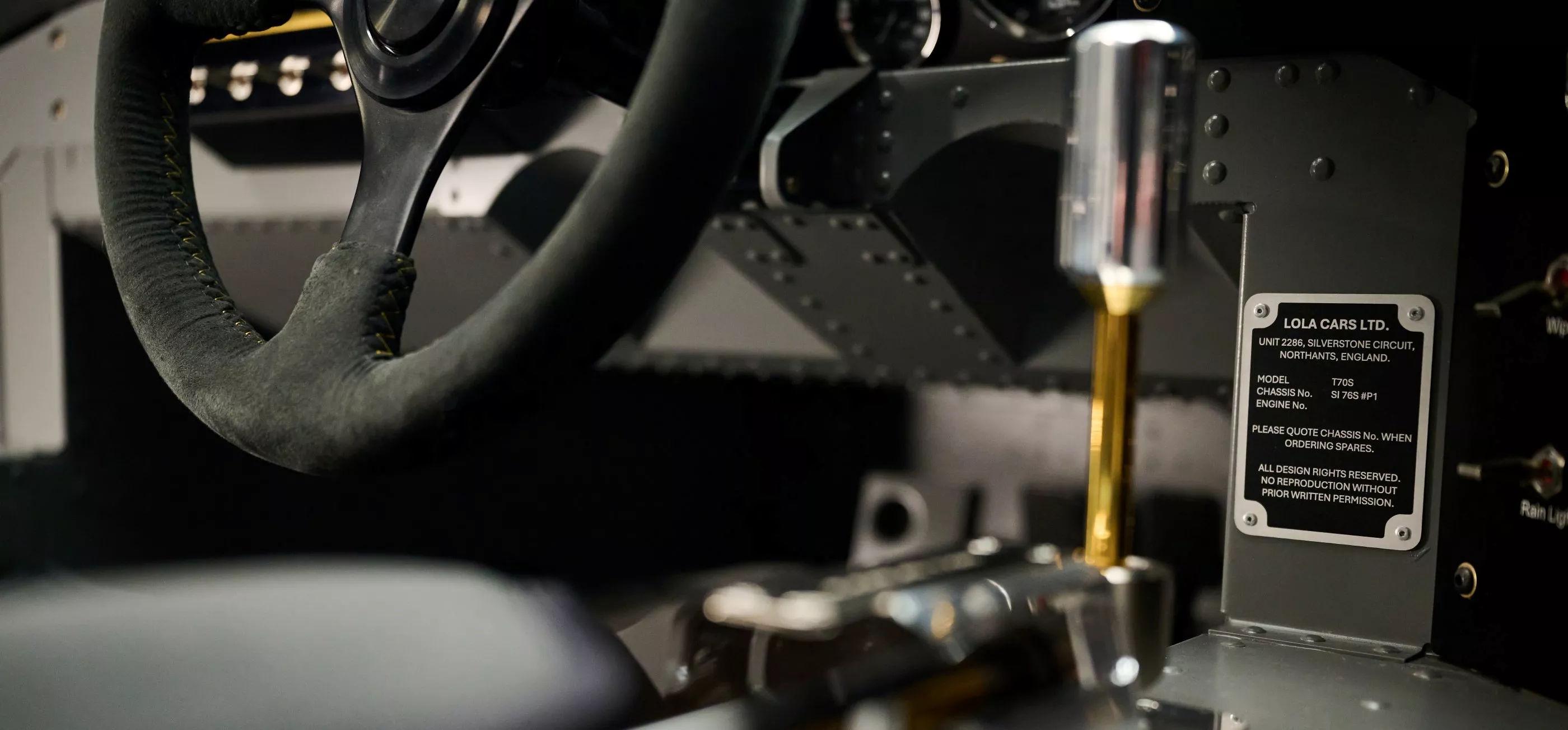 The gearshifter in the Lola T70S shifts in an H-pattern, but actually works like a sequential gearbox