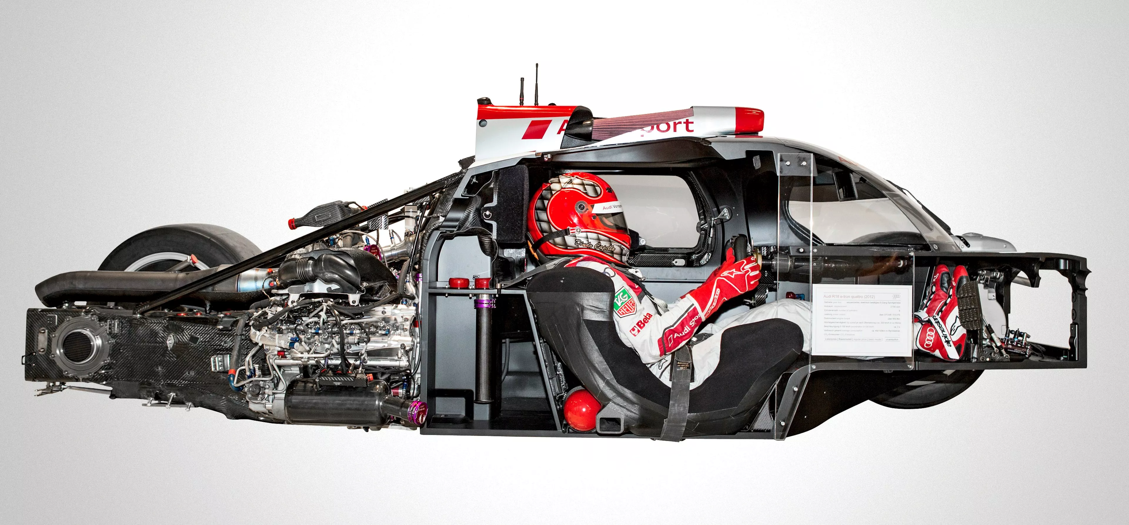 Audi R18 cutaway