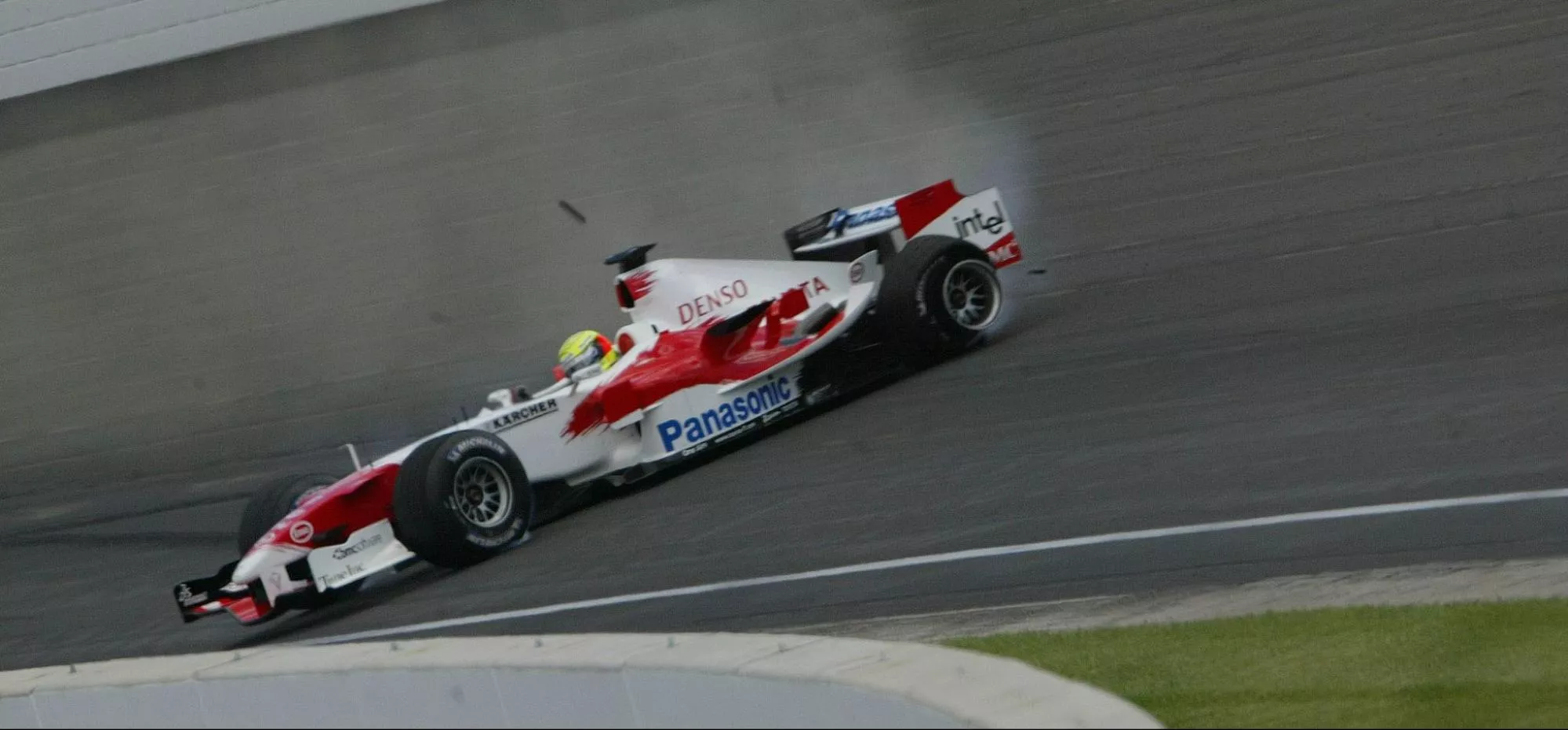 2005 Indianapolis Grand Prix spin